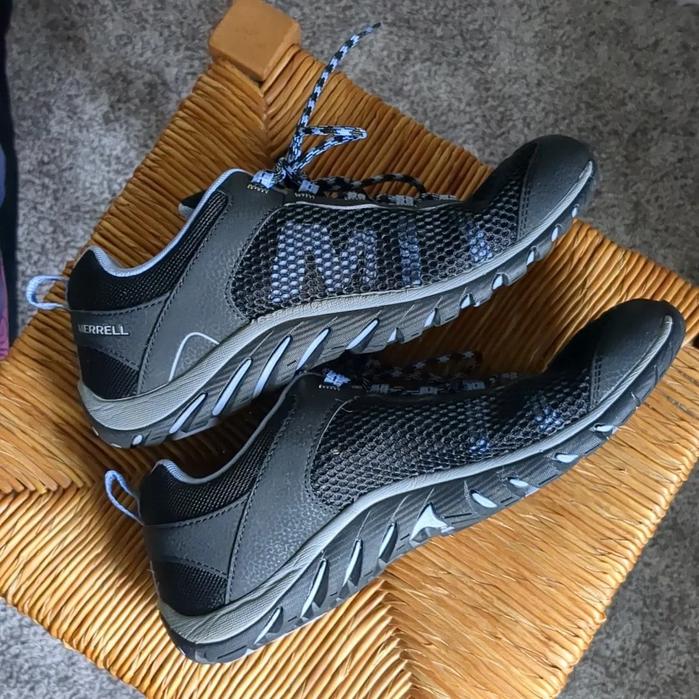 Merrell Riverbed Trail Hiking Shoes - Picture 6 of 11